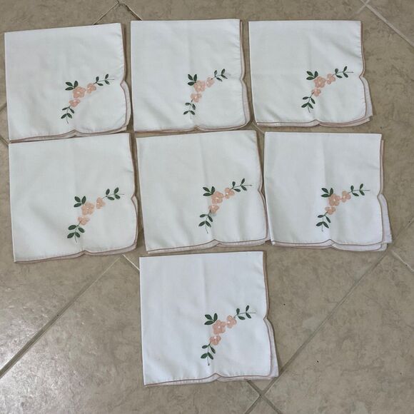 Vintage Hand Embroidered Pink Flowers  / Green Leaves Cloth Napkins Lot of 7 - Picture 4 of 4